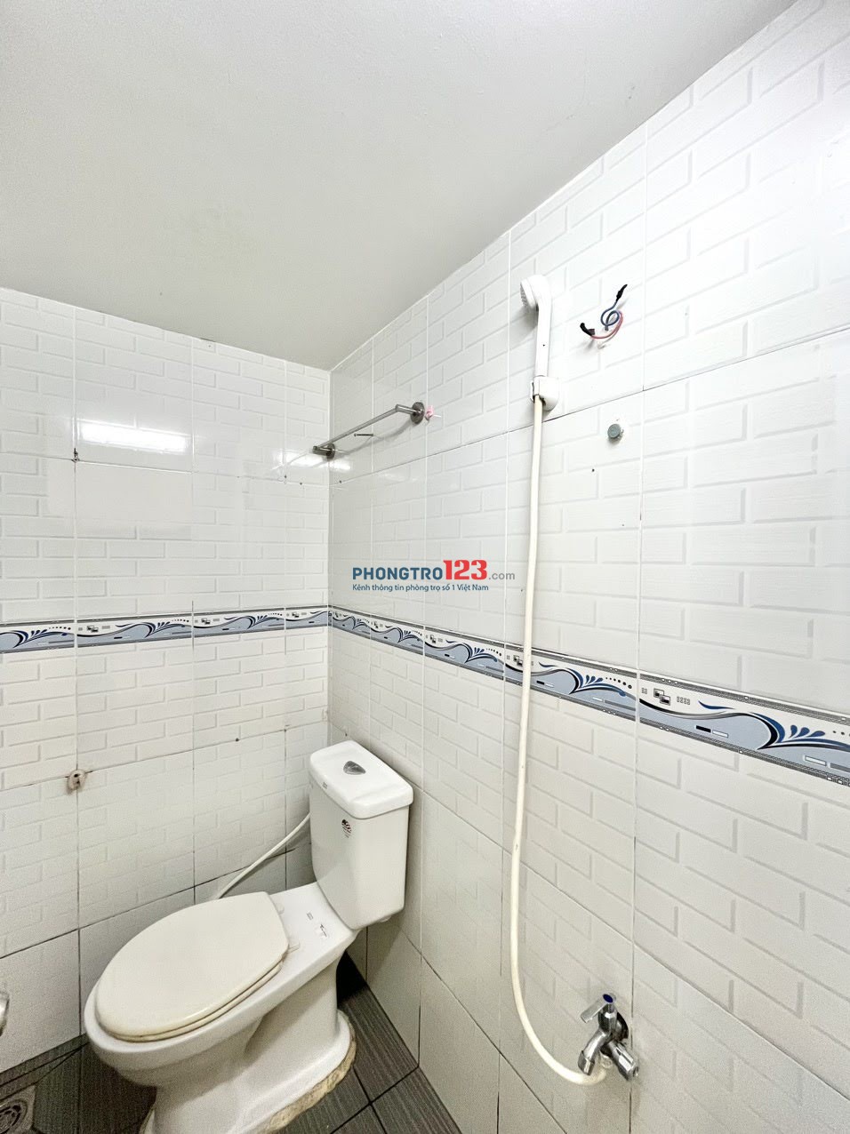 PHÒNG MỚI NGAY DƯỚI CẦU BÌNH LỢI 5' QUA ĐH VĂN LANG