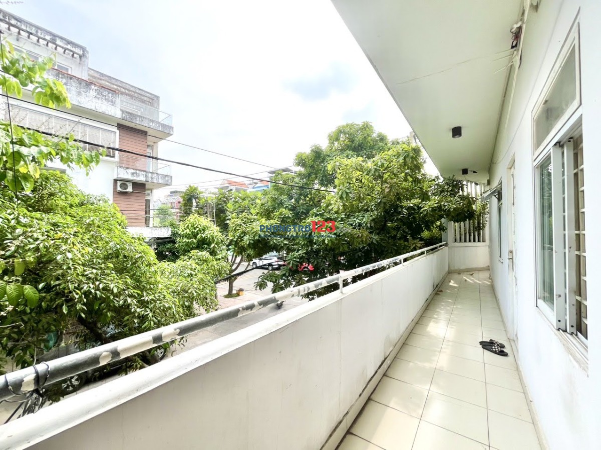 PHÒNG MỚI NGAY DƯỚI CẦU BÌNH LỢI 5' QUA ĐH VĂN LANG