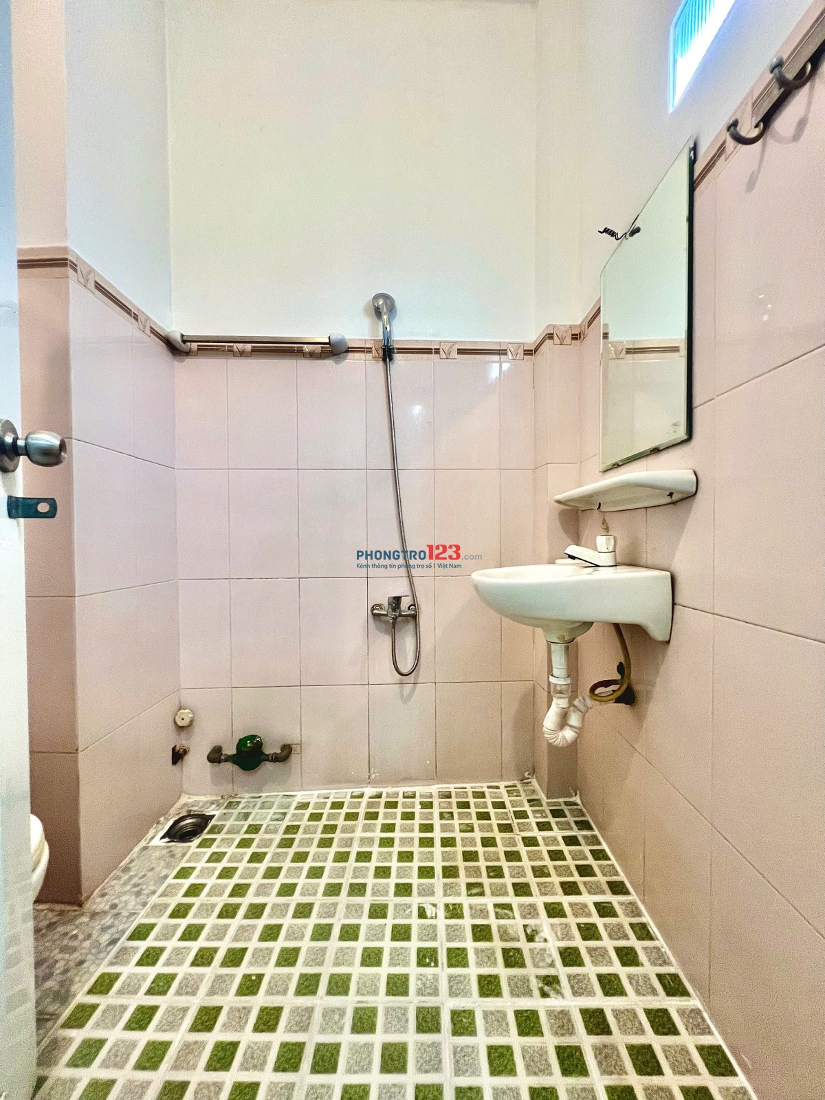 PHÒNG FULL TIỆN NGHI, CỬA SỔ THOÁNG NHẤT CHI MAI TÂN BÌNH 5' ĐI NHÀ GA T3