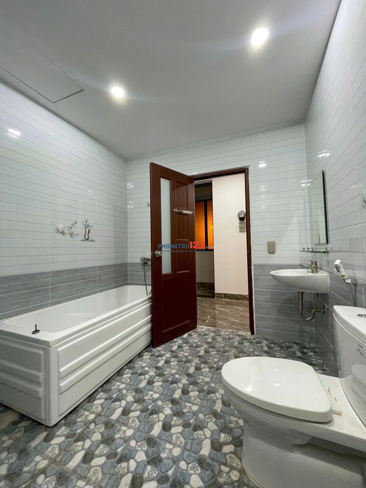 CHO THUÊ PHÒNG BANCOL 30M2 SIÊU ĐẸP
