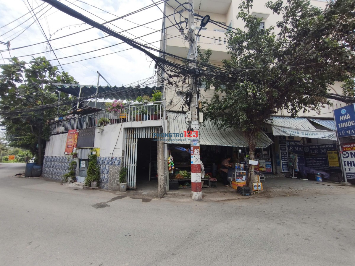 Phòng trọ 11,5 m2 giá siêu rẻ, đường Ngô Chí Quốc (gần KCN Sóng Thần), free wifi, giữ xe