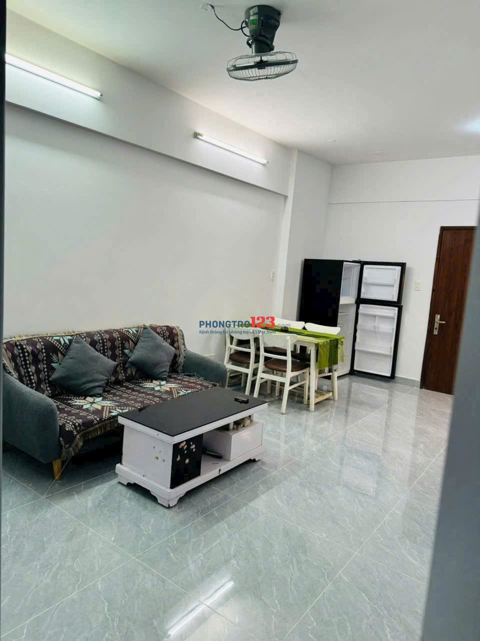 C/c 10A Trần Nhật Duật căn 2p ngủ,nội thất, giá 11tr/tháng