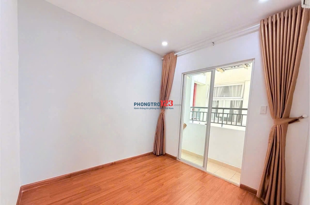 Chung cư Phú Thạnh, Nguyễn Sơn, TP: 95m2, 3p ngủ, NTCB, 9,5tr