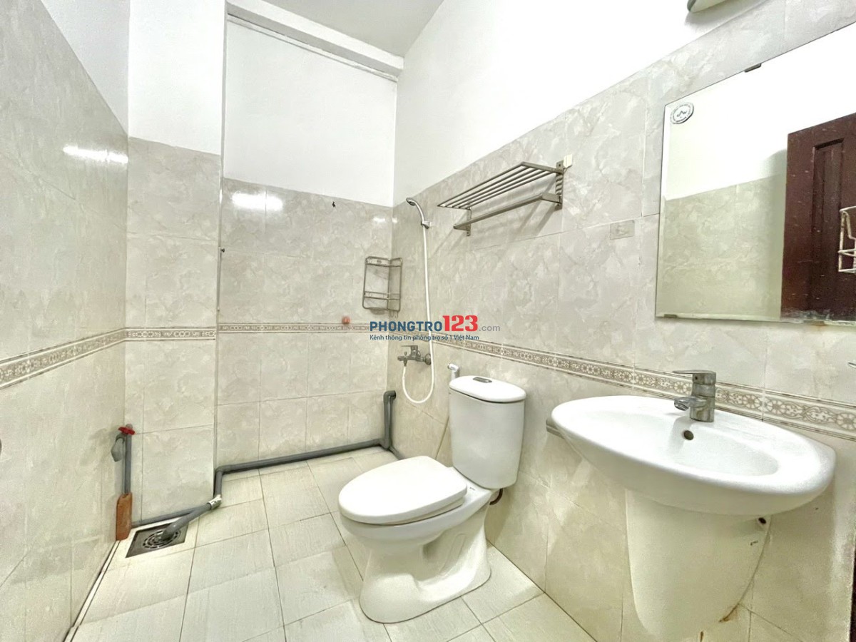 CĂN 1PN TÁCH BẾP, BAN CÔNG TRÊN ĐƯỜNG ĐÀO DUY ANH