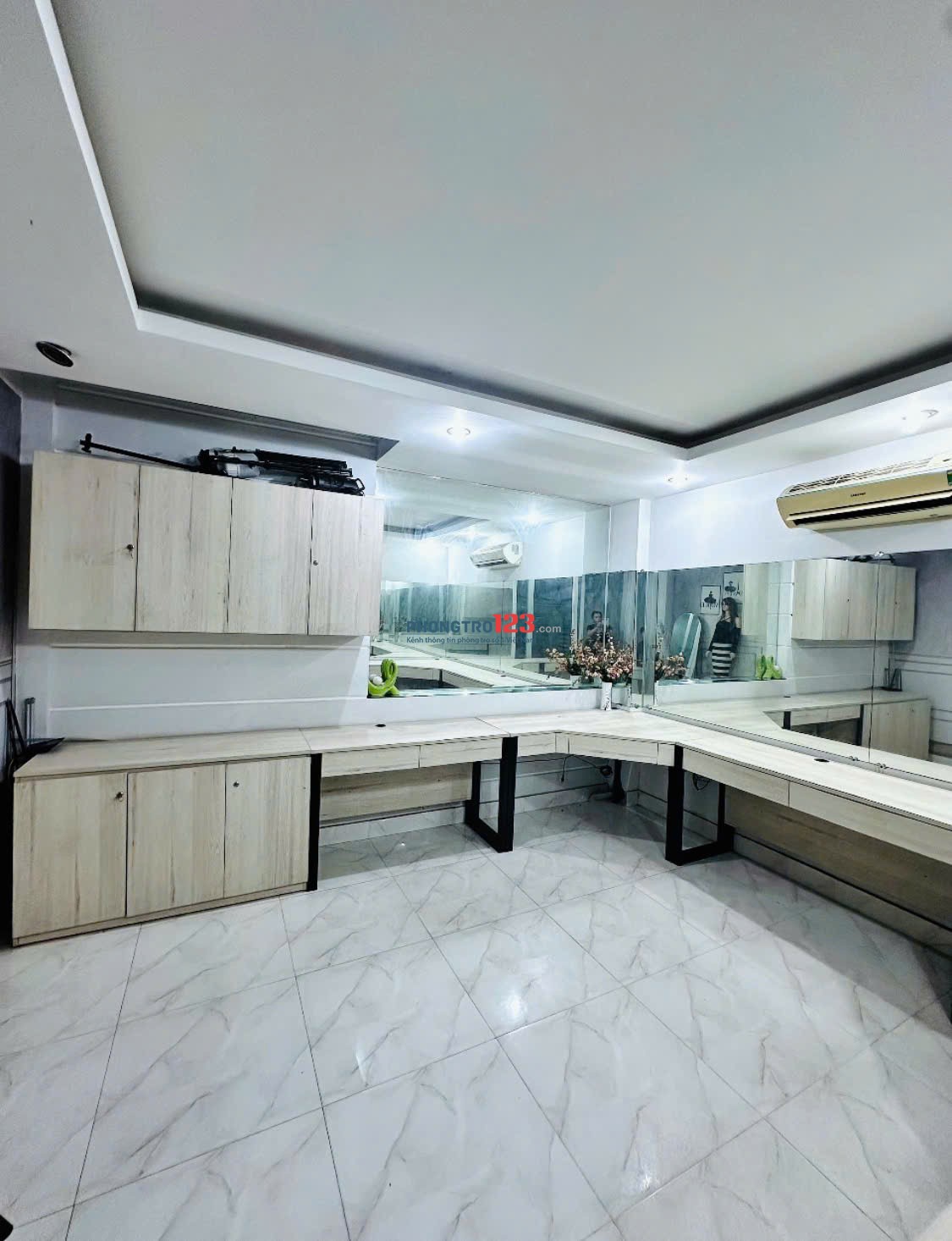 [QUẬN 7 - KHU DÂN CƯ BIỆT LẬP] CHO THUÊ PHÒNG SANG TRỌNG LÀM VĂN PHÒNG MINI HOẶC Ở ĐỘC THÂN – HẺM XE