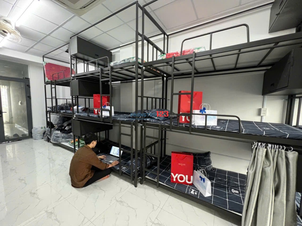  KTX XỊN GIỮA TRUNG TÂM MÀ GIÁ CHỈ TỪ 1M MẤY Sinh viên hay người đi làm mà còn đang:• Sợ trọ c