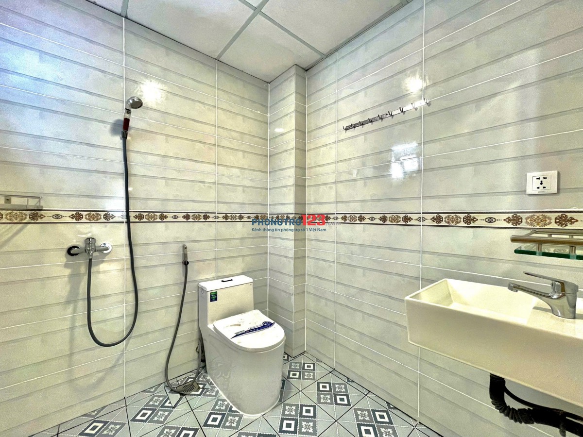 Duplex P04 25m2 dtsd, giá 6tr6. Có thể ở ngay. Tại Tòa 51/4 đường số 3 Trần Não, An Khánh, Q2