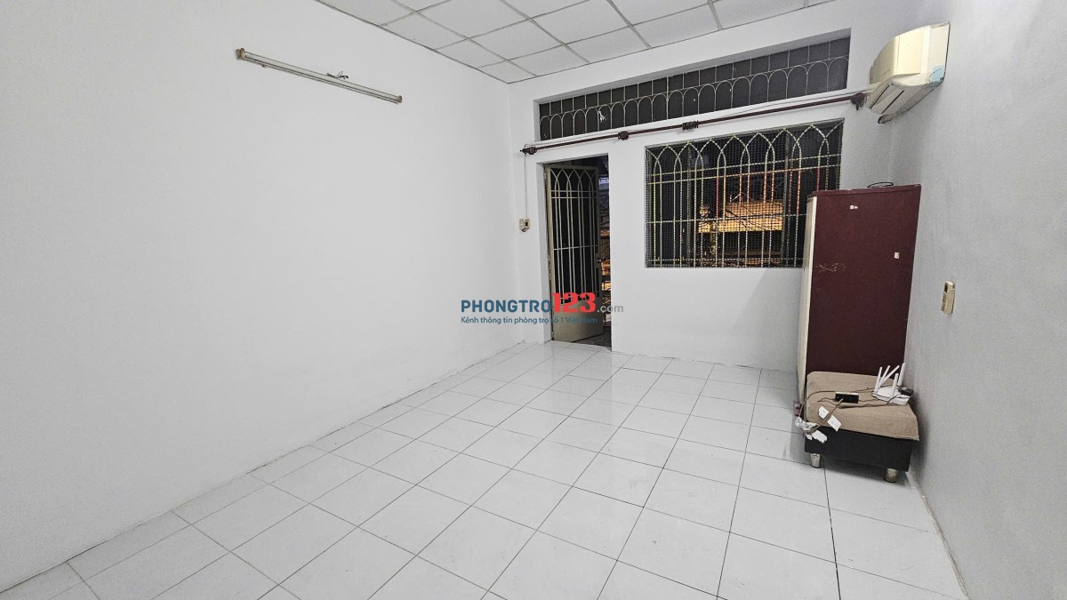 phòng HIẾM KHI TRỐNG tại Nguyễn Hữu Cảnh phường 22 Thạnh Mỹ Tây Bình Thạnh , sát Quận 1