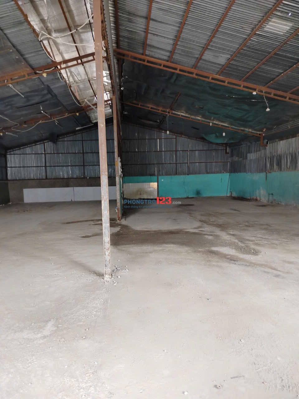 Cho thuê kho, xưởng, Văn phòng dt 85m2, 100m2, 250m2, Giá 150.000đ/m2