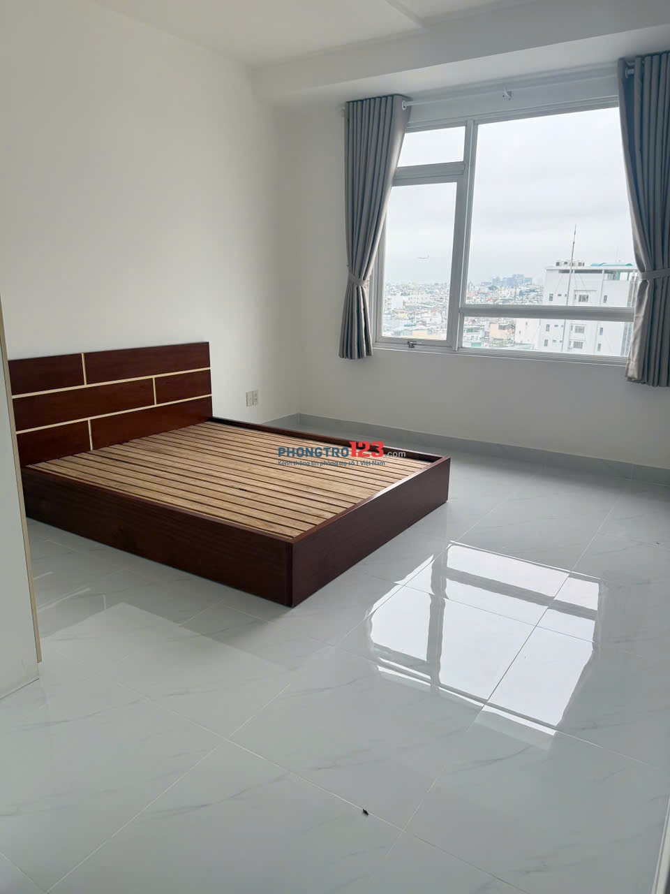 Căn hộ 75m2-2p ngủ - C/c Phú Thọ cho thuê giá 11tr/tháng