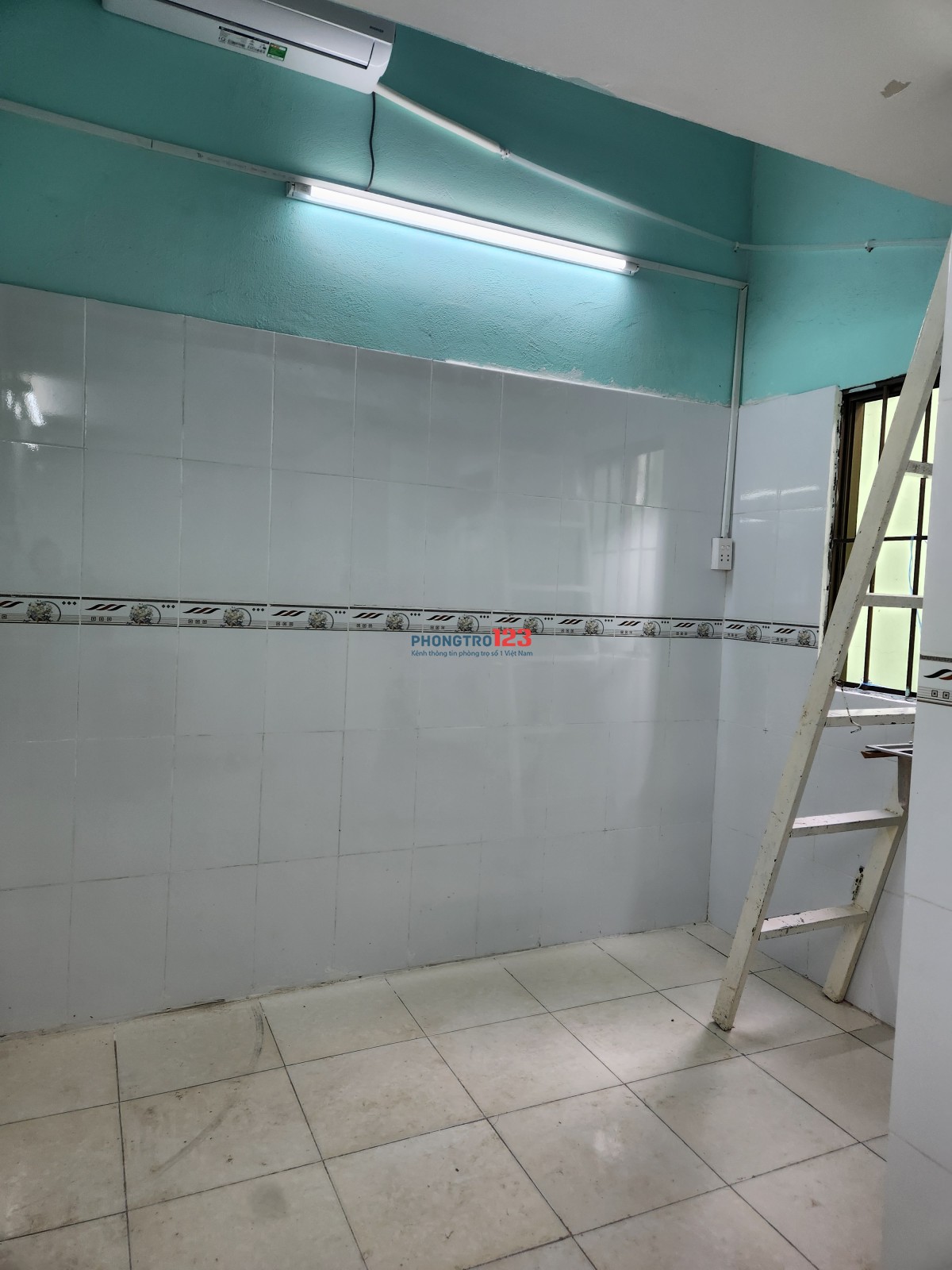 Chính chủ cho thuê phòng 22m2 mới.Máy Lạnh.Giá 2tr9₫.Tân Hòa Đông.LH : 0918410614.