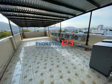 Căn hộ mi ni mới, nội thất mới, đường 7,5m sau bến xe TTTP.