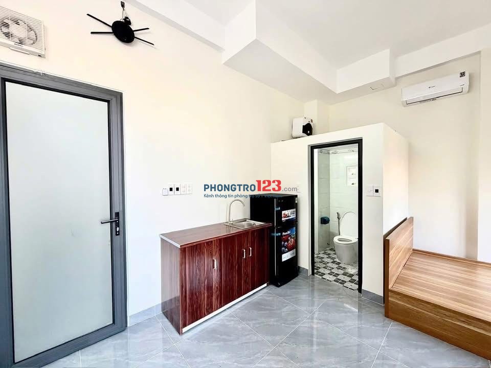 Căn hộ mi ni mới, nội thất mới, đường 7,5m sau bến xe TTTP.