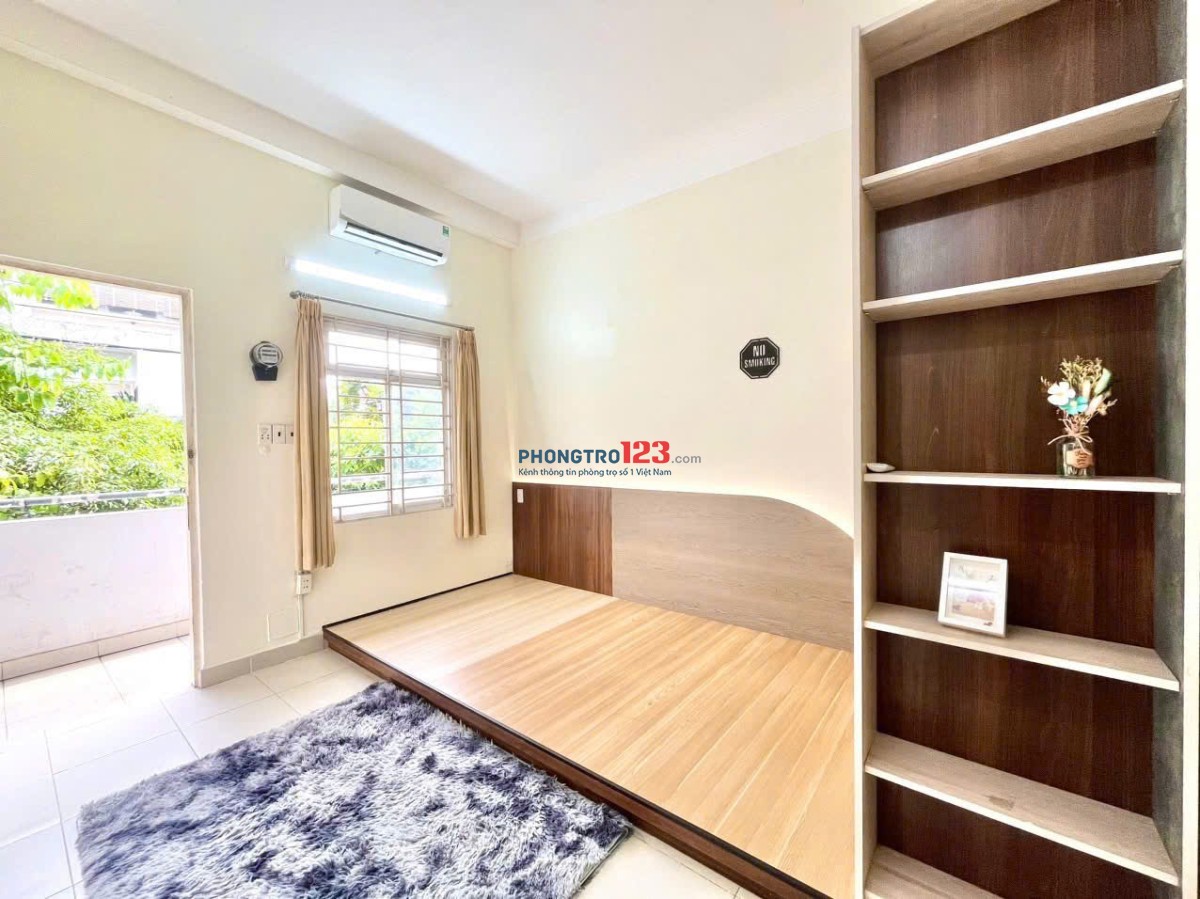 Căn Hộ Dạng Hành Lang Ban Công Full Nội Thất Giá Rẻ Ngay Cầu Đỏ - Phạm Văn Đồng