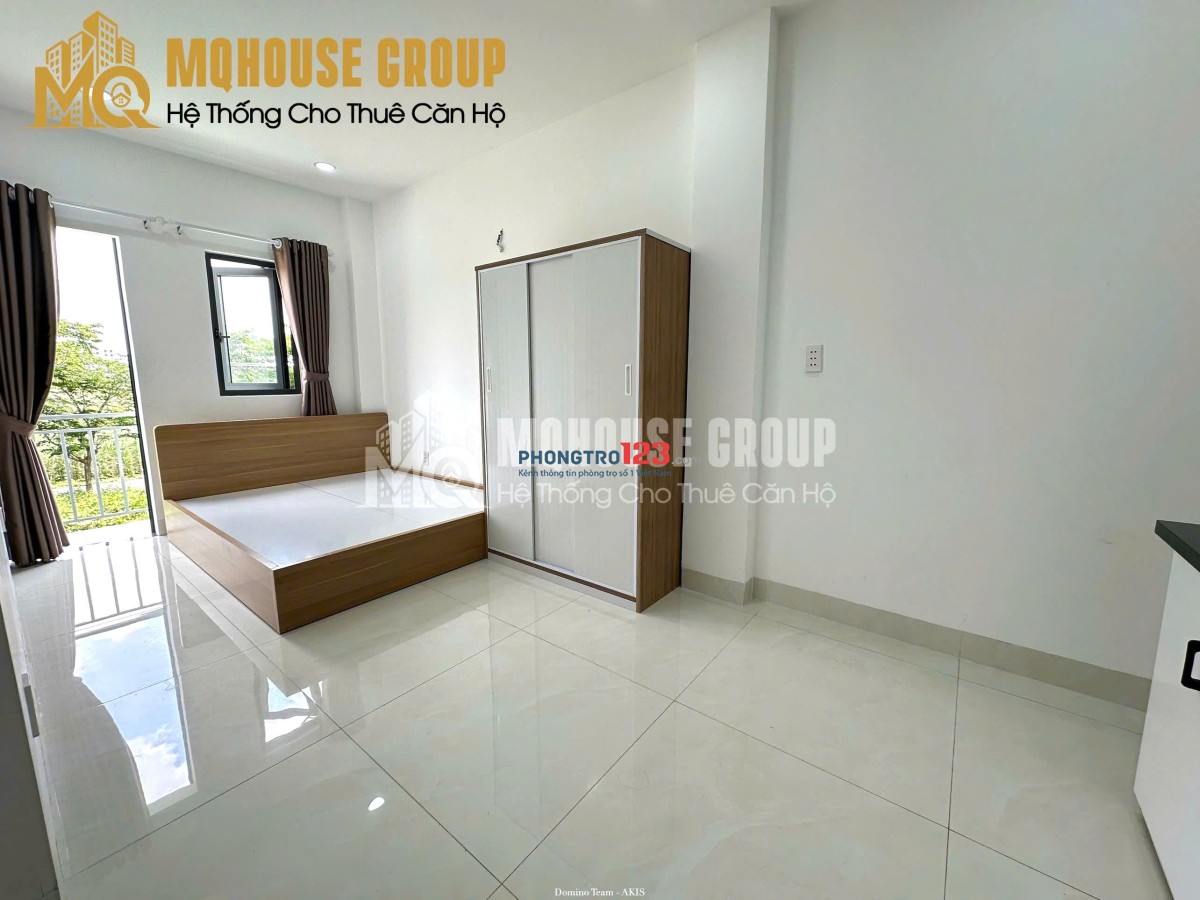  Studio hiện đại, rộng rãi và ngập tràn ánh sáng tự nhiên. Nội thất cơ bản đầy đủ, có bếp riêng.
