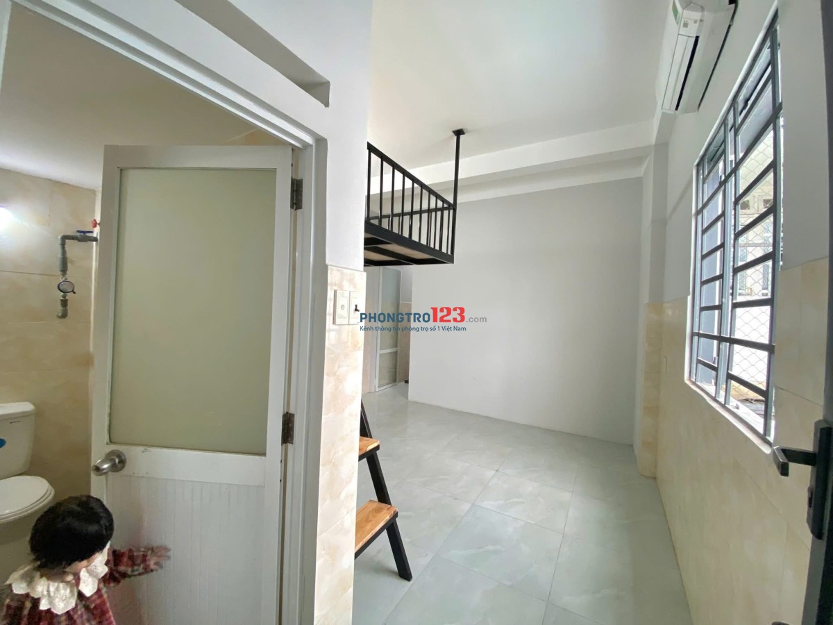 PHÒNG GÁC RỘNG MÁY LẠNH, TÁCH BẾP RIÊNG BIỆT_Ở ĐƯỢC 4-5 NGƯỜI