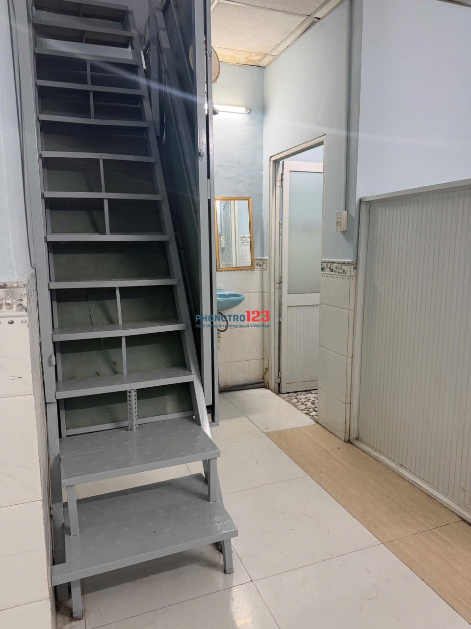 Cho thuê nhà mặt tiền nguyên căn đường Hồ Thành Biên.4x14, nhà trống giao ngay. Hợp đồng Lâu dài