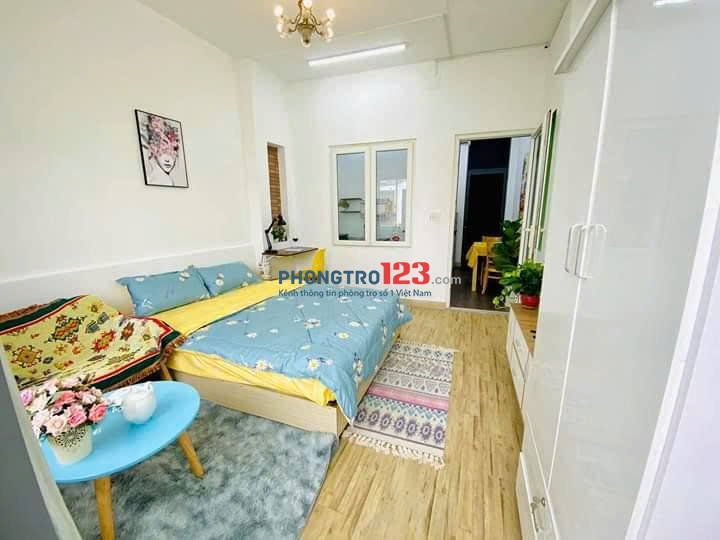 Căn Hộ View Ban Công Tách Bếp Full Nội Thất Ngay Công Viên Gia Định