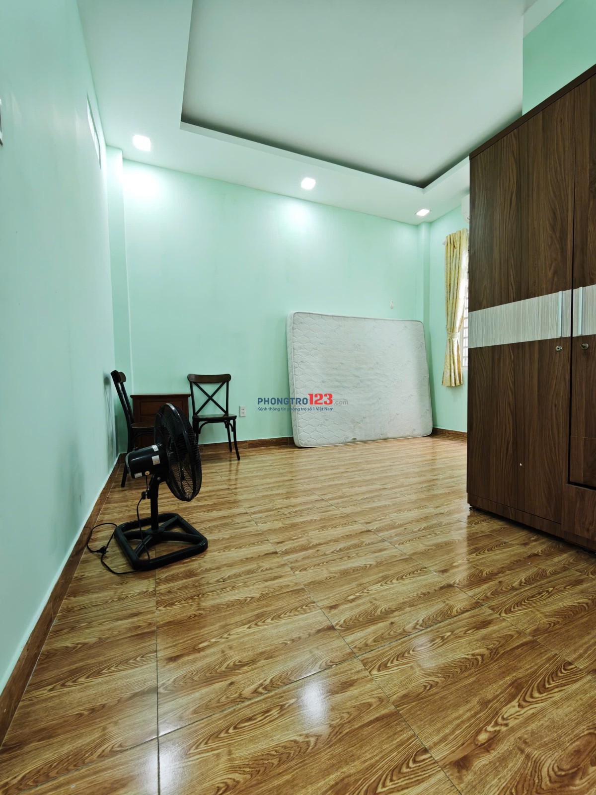 Cho nữ thuê phòng trọ 2/4A Nguyễn Thị Minh Khai, Phường Đa Kao trung tâm Quận 1