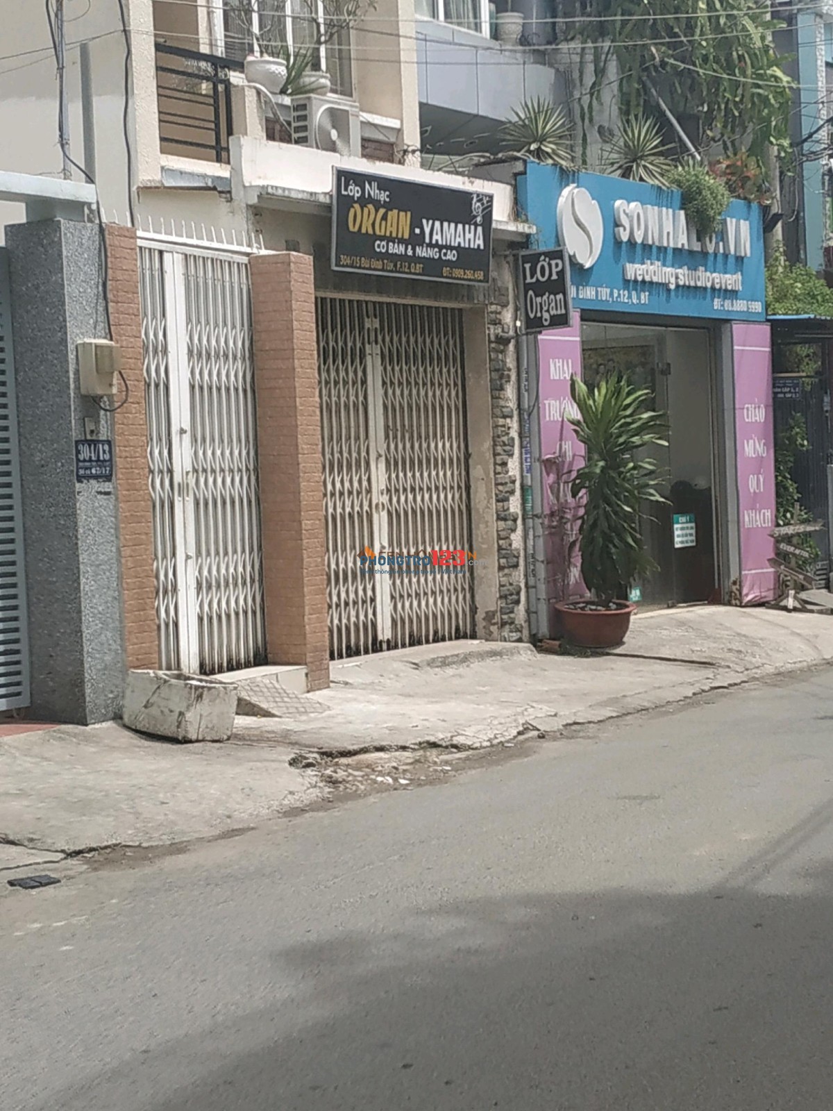 Mặt bằng hẻm xe hơi 304, Bùi Đình Túy, Bình Thạnh *Khu vực đông đúc*