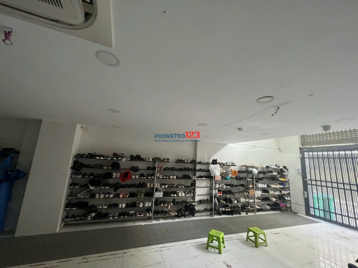  Ở TP.HCM Chỉ Từ 43K/Ngày – KTX Full Tiện Nghi, Free Điện Nước Wifi!