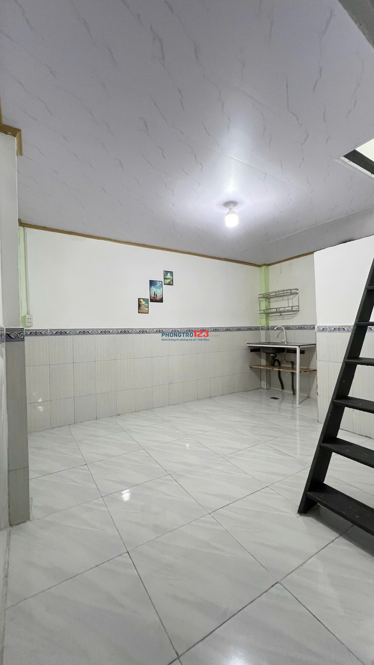 CHÍNH CHỦ PHÒNG MỚI GÁC SUỐT CỰC RỘNG CAO 2M KHÔNG ĐỤNG ĐẦU, GIÁ 2TR7