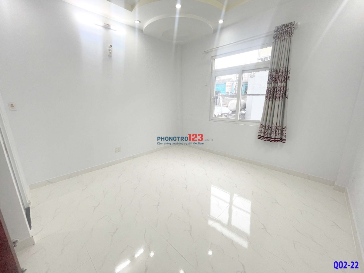 PHÒNG CỬA SỔ NGAY PHAN HUY ÍCH CÓ MÁY LẠNH