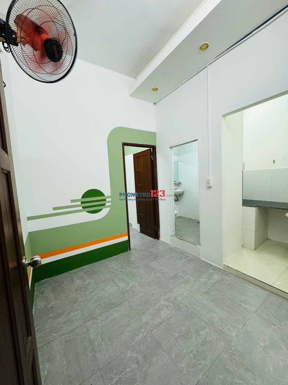 Studio 1PN riêng máy lạnh, tách bếp rất đẹp, 14/10A Đ.Số 53 Q. Gò Vấp LH 0944 39 79 69