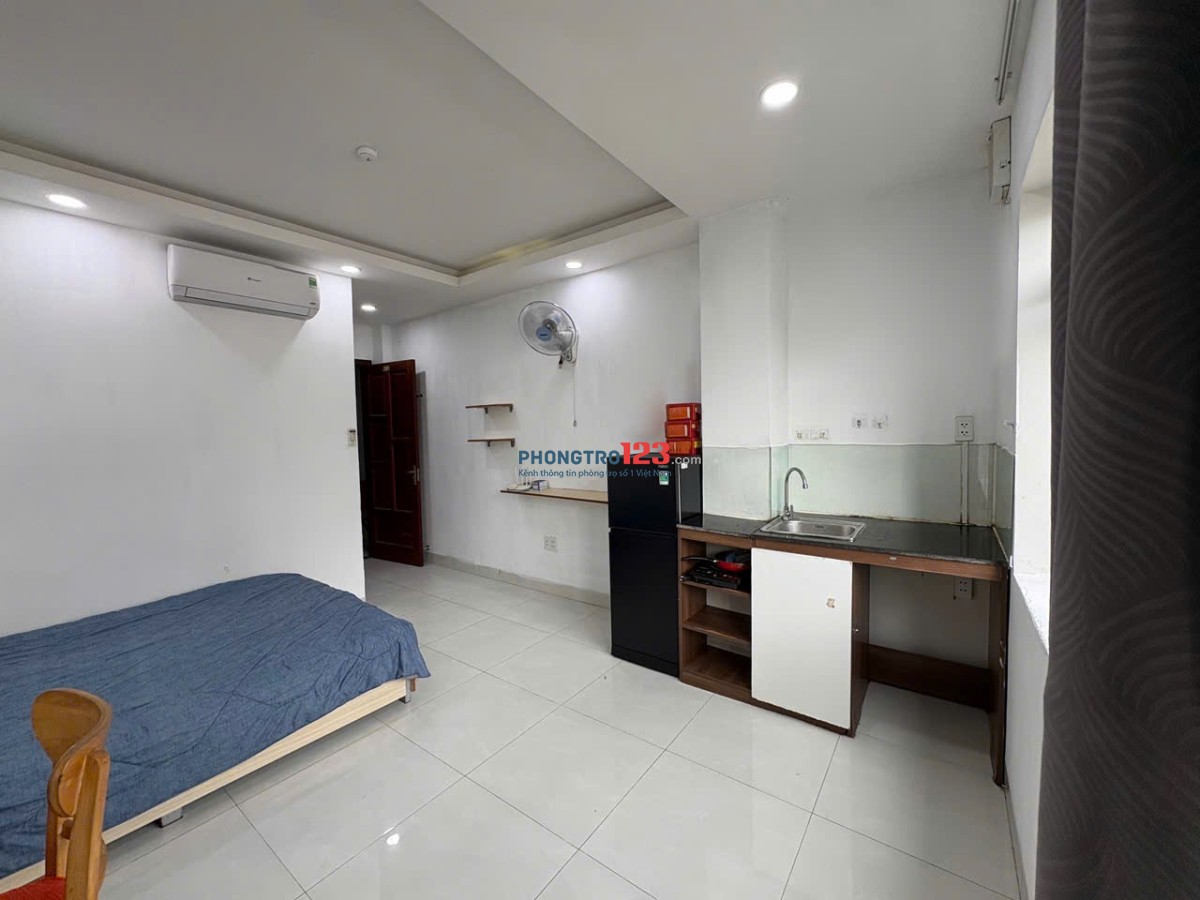 Phòng trọ giá HSSV Nguyễn Hữu Cảnh, Bình Thạnh - Nội thất đầy đủ, gần trung tâm TP. HCM