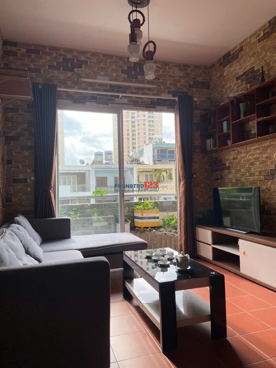 cho thuê căn hộ 2PN giá 10tr/tháng