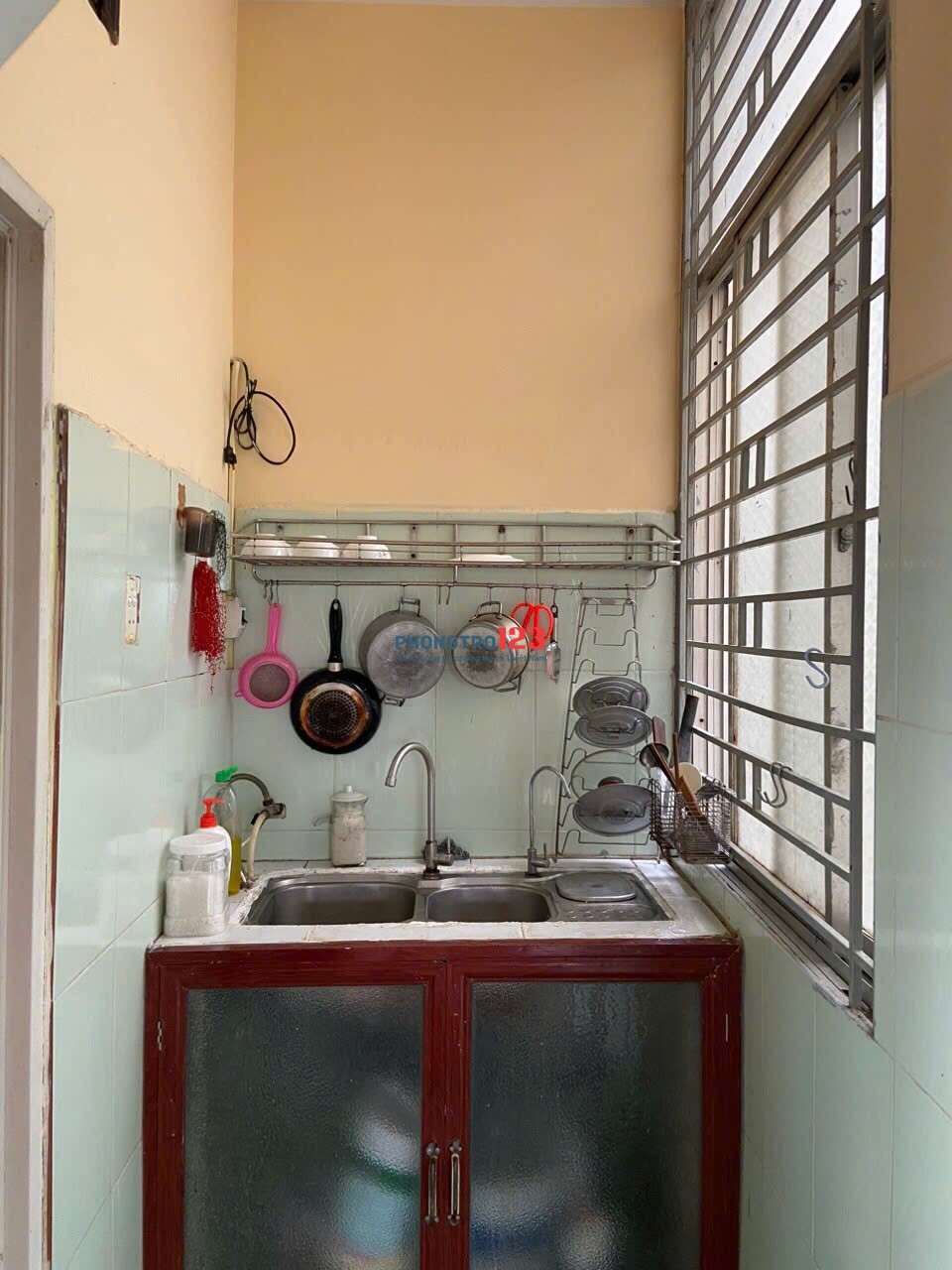 cho thuê căn hộ 2PN giá 10tr/tháng