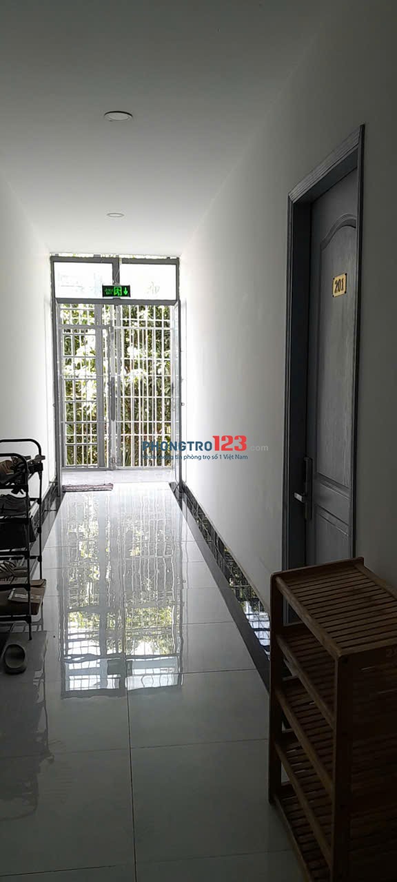 CẦN TÌM 01 BẠN NỮ Ở GHÉP. DỌN VÀO 15/6 HOẶC CUỐI THÁNG 6 - ĐẦU THÁNG 7