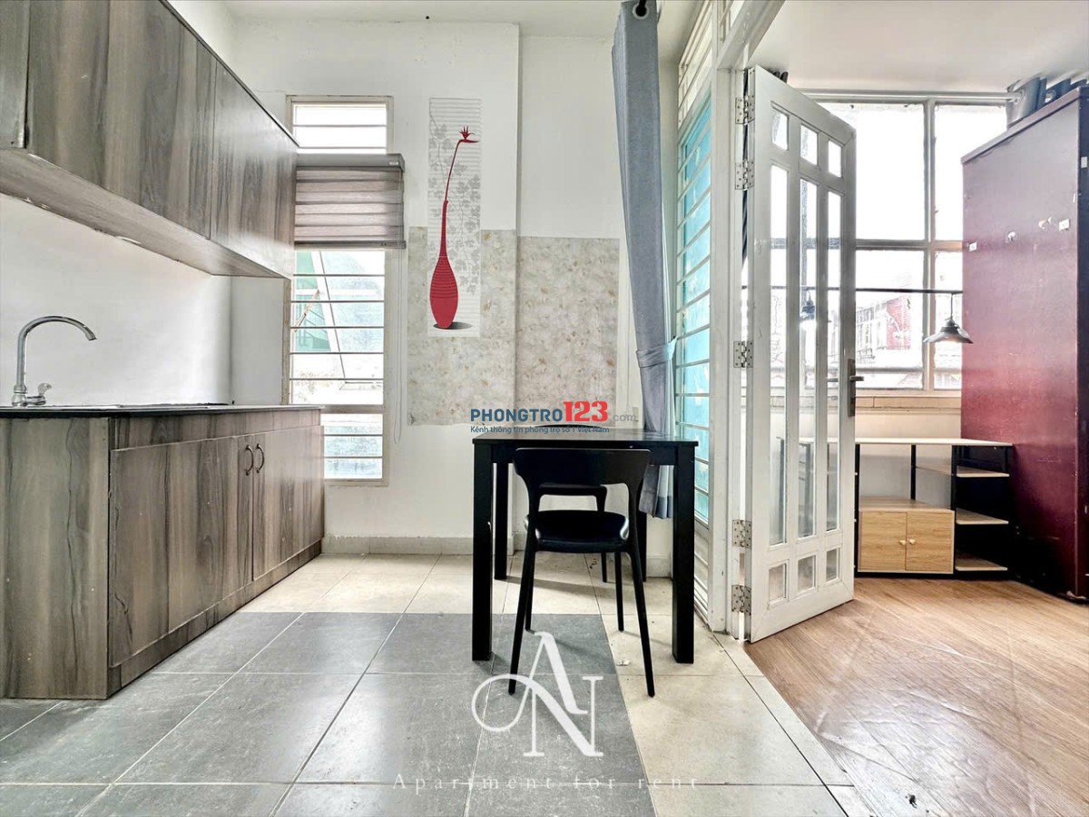 Căn hộ mini rộng rãi ngay Cô Bắc, Phú Nhuận - Cửa sổ lớn thoáng mát, ở 2-3 người thoải mái