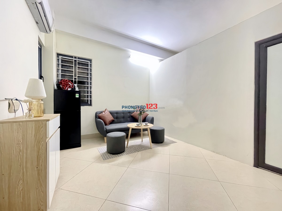 Cho thuê 1N1K Full đồ a-z tại 204 Trần Duy Hưng, Gần Big C Thăng Long