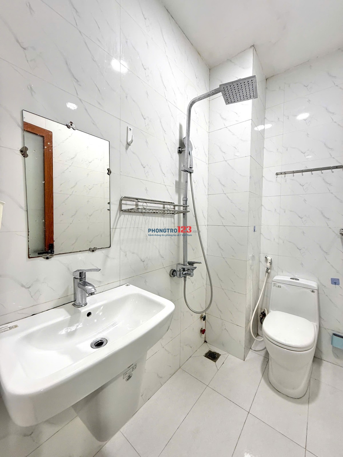 PHÒNG MỚI FULL NỘI THẤT - THANG MÁY GẦN ĐH BÁCH KHOA