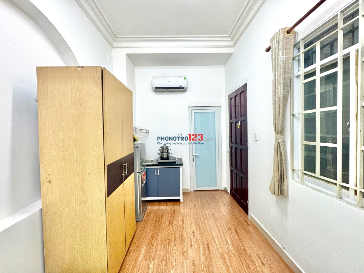 PHÒNG MỚI XÂY NGAY ĐƯỜNG ĐÀO DUY ANH KẾ BÊN SÂN BAY TÂN SƠN NHẤT