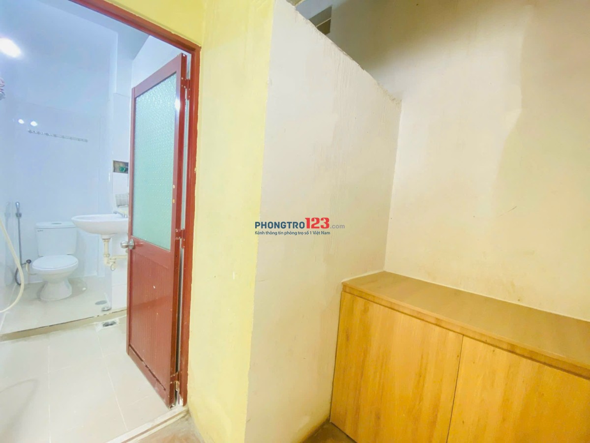 Hiện mình có phòng trọ cần cho thuê với không gian sạch sẽ, thoáng mát, phù hợp cho sinh viên, nhân