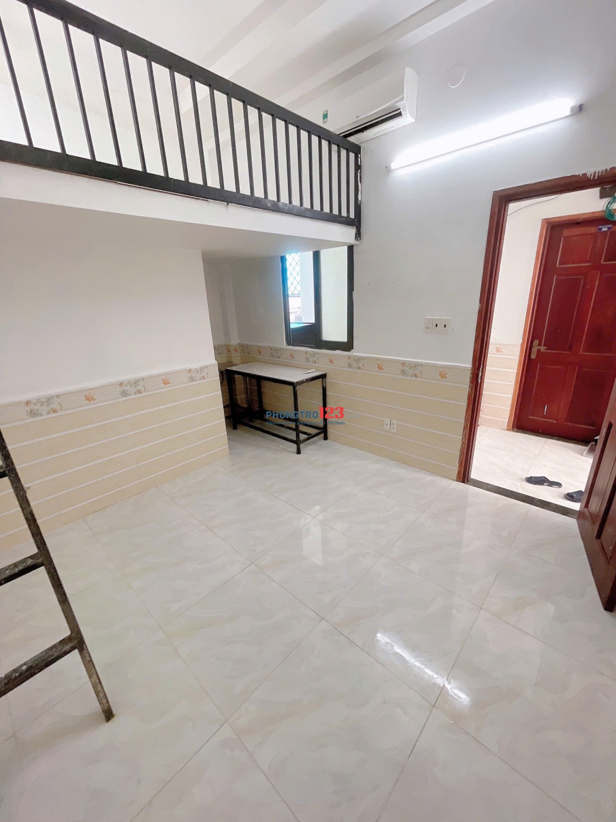 Cho thuê CHDV DƯƠNG QUẢNG HÀM F5 GV