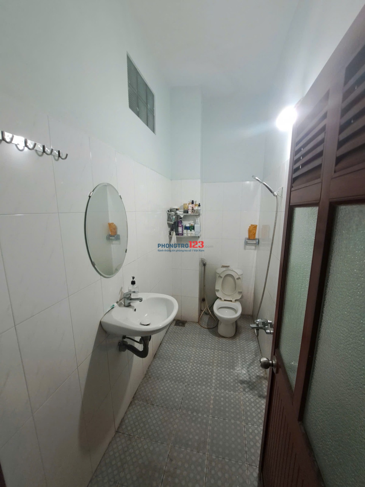 CHO NỮ THUÊ PHÒNG KHU VỰC BÌNH THẠNH – GẦN ĐẠI HỌC HUTECH, NGOẠI THƯƠNG, GIAO THÔNG VẬN TẢI