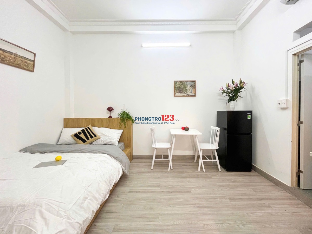 Cho Thuê Phòng Full Nội Thất Gần Toà nhà Viettel - Vòng xoay Dân Chủ - 5' Đaị học Kinh Tế - ĐH Sài G