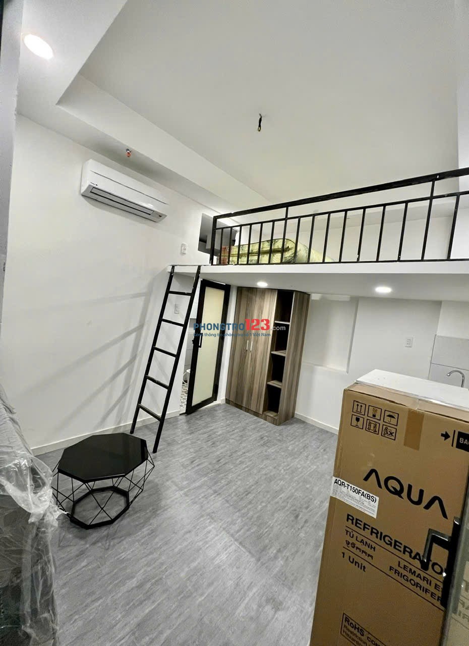 Cho Thuê Phòng Có Gác Full Nội Thất 5' qua Đại Học Kinh Tế - Hoa Sen - ĐH Bách Khoa - ĐH Sài Gòn