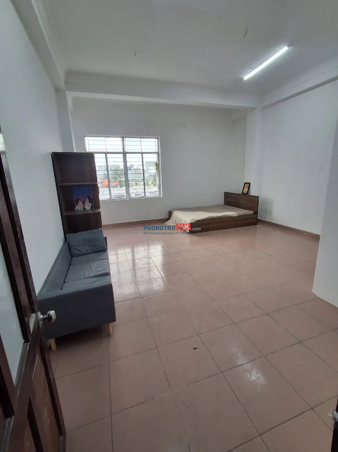 GIÁ 2 TRIỆU / THÁNG PHÒNG TRỌ NGAY MẶT TIỀN HUỲNH THỊ HAI Địa chỉ: Đường Huỳnh Thị Hai, P. Tr