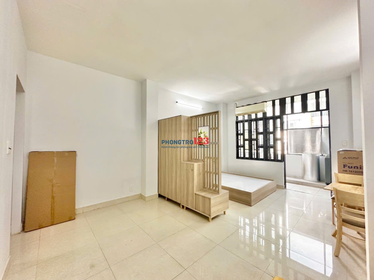 Căn hộ 1PN đường Đinh Bộ Lĩnh - Bình Thạnh, gần Ngã tư Hàng Xanh - Full nội thất, phòng rộng và nhiề
