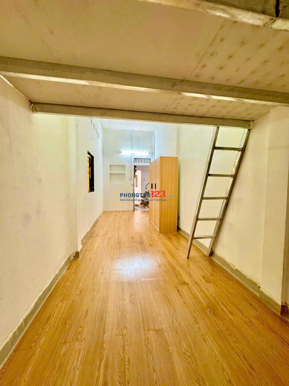 Cho Thuê Phòng có gác rộng 40m2 5' qua Đại học kinh tế - ĐH Hoa Sen - ĐH Kiến Trúc - Đh Bách Khoa