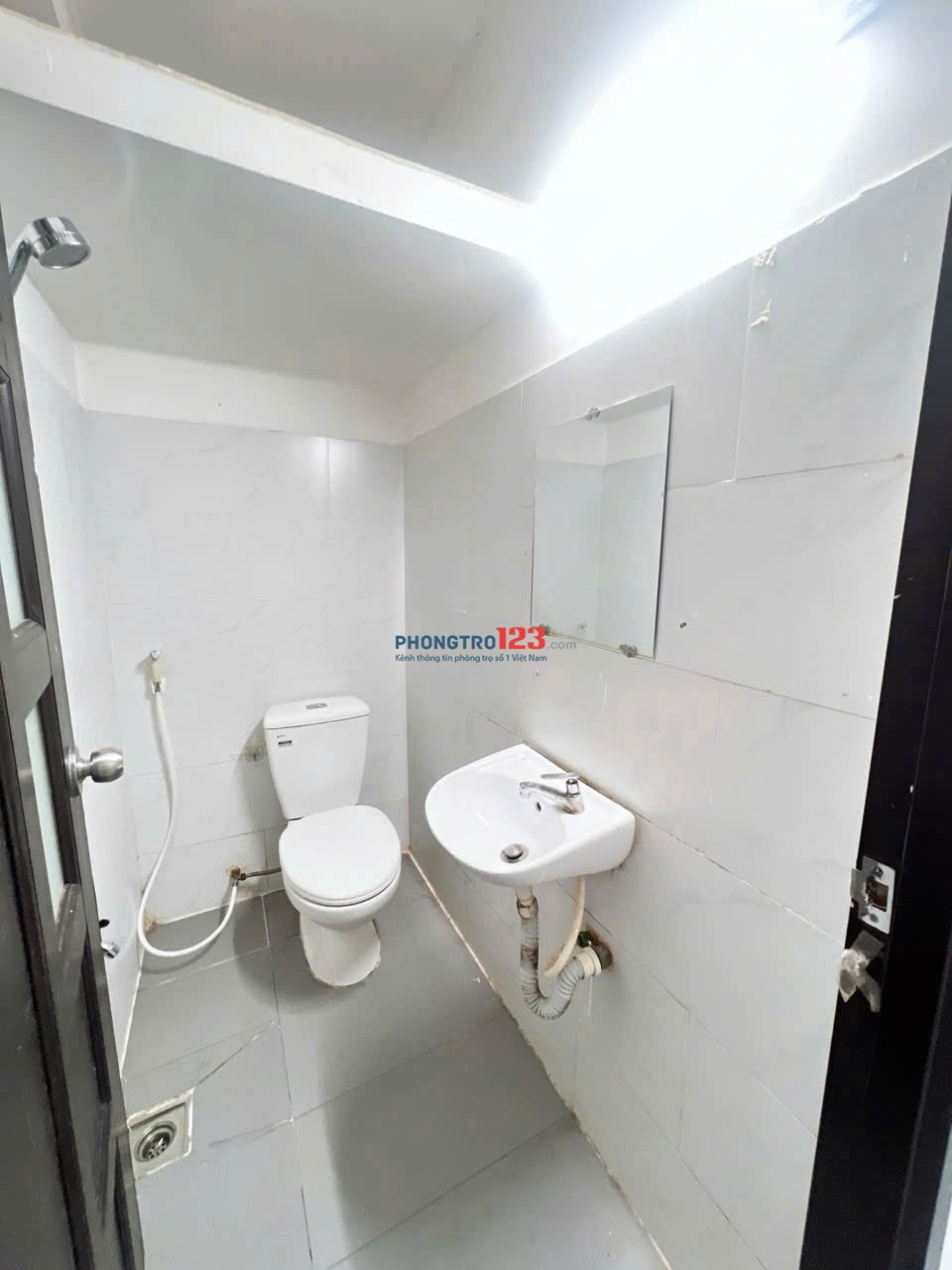 Cho thuê phòng có gác full nội thất gần ĐH Kiến Trúc - ĐH Kinh Tế - ĐH Hoa Sen - ĐH Sài Gòn