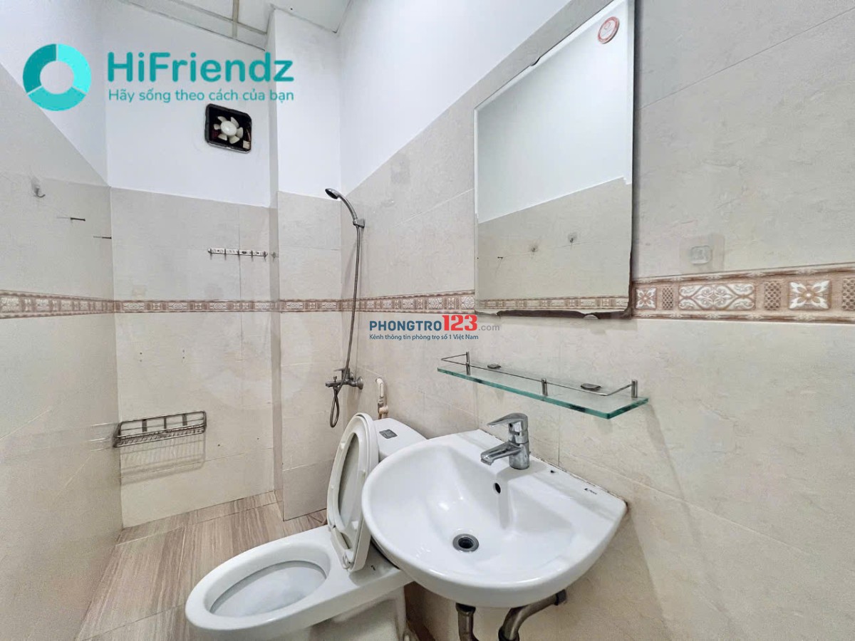 Cho thuê phòng có gác ban công rộng, cửa sổ lớn thoáng mát Chu Văn An, Bình Thạnh - Full nội thất