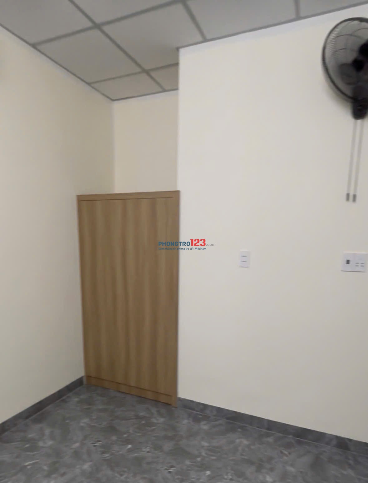 Cho thuê phòng trọ Cát Lái, 3tr1 cửa sổ, 3tr6 ban công ở được ngay