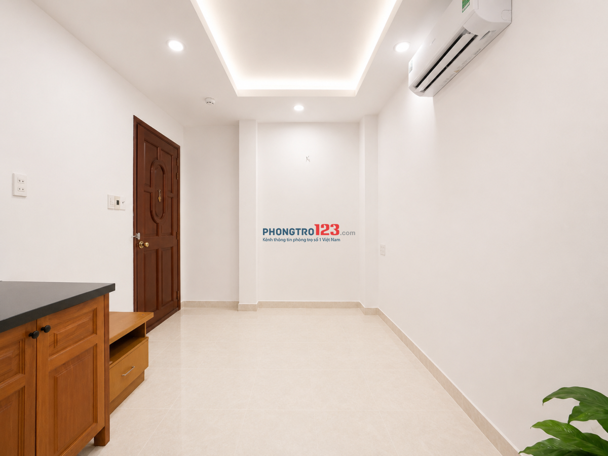 PHÒNG MỚI CÓ THANG MÁY ĐƯỜNG 3/2 GẦN ĐH HOA SEN