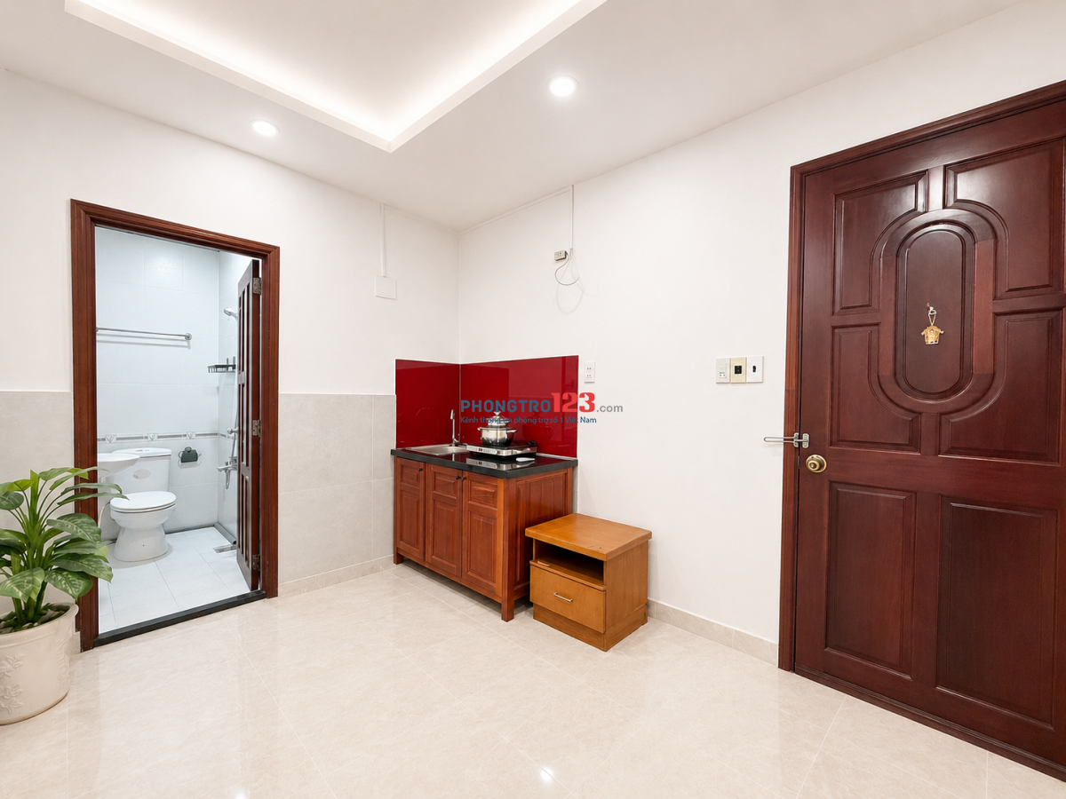 PHÒNG MỚI CÓ THANG MÁY ĐƯỜNG 3/2 GẦN ĐH HOA SEN