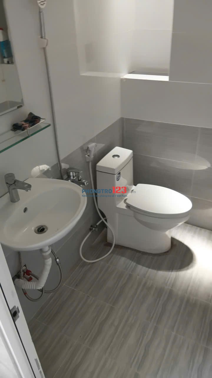cho Nữ Sinh viên hoặc nhân viên văn phòng thuê,đầy đủ tiện nghi,yên tĩnh,riêng tư.